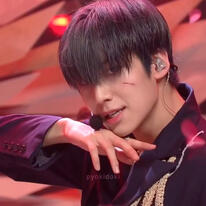 #EUNSANG: running for the crown