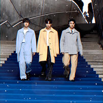 #DRIPPIN: TURN THE HALLWAY TO A CATWALK 💫